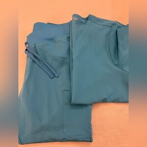 Mandala Scrub Set- Bright Teal- Women’s Large